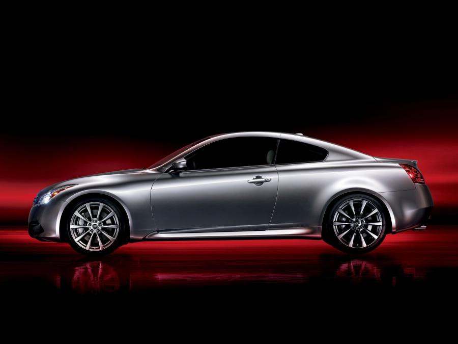  Infiniti G37 Coupe 2007 года  (фото 62 из 74)